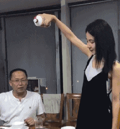  我从泥里刨出了罕见巨蟹,这得用多大的锅才能煮熟呀哈哈哈