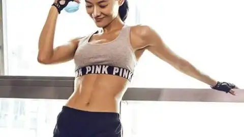  宁做腰精不做腹婆买三万块的貂不如一尺八的腰,青春不努力,你要青春做什么