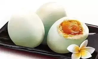  金黄起沙一戳流油水乡微山湖咸鸭蛋,20枚仅53.9元