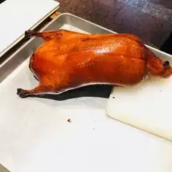  四季民福烤鸭店灯市口店的烤鸭蘸酱好不好吃用户评价口味怎么样北京美食烤鸭蘸酱实拍图片大众点评