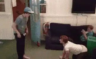  撒贝宁我就静静的看着你吹,不说话