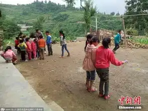 组图四川泸州某村小学生农房上课猪圈当厕所  组图四川泸州某村小学生农房上课猪圈当厕所
