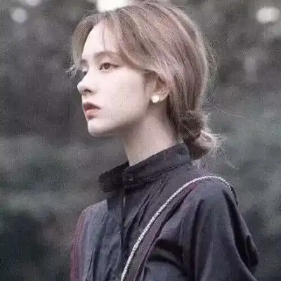  单人头像女生专用酷头像女生霸气范