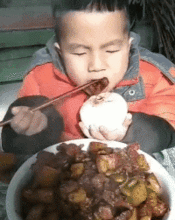  搞笑gif哥们我很生气,吃饭也不带上我