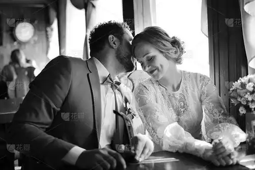 完美的新婚夫妇其他图片  完美的新婚夫妇其他图片