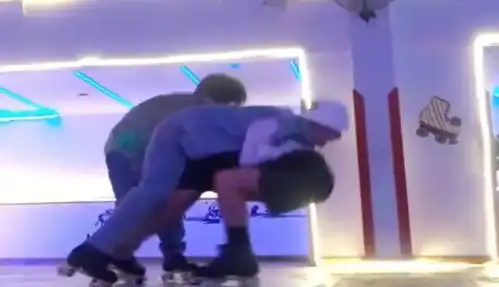 漏洞内裤搞笑图片抖音