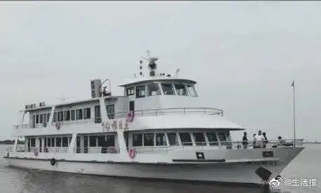黑龙江省自主设计制造的两艘游船试航成功  黑龙江省自主设计制造的两艘游船试航成功