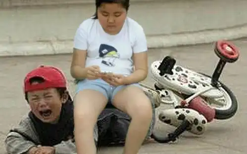  搞笑ps求大神把胖女孩p的幽默一点,爆笑神回复