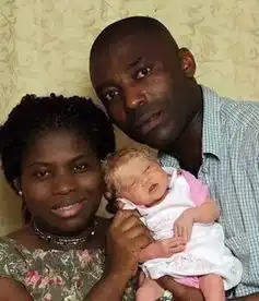 黑人朵拉搞笑图片朵拉