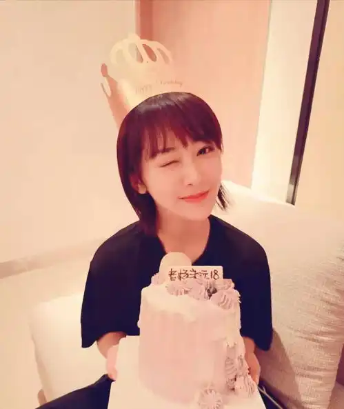  杨紫自爆结婚计划,要在35岁前完婚,难道是有对象了