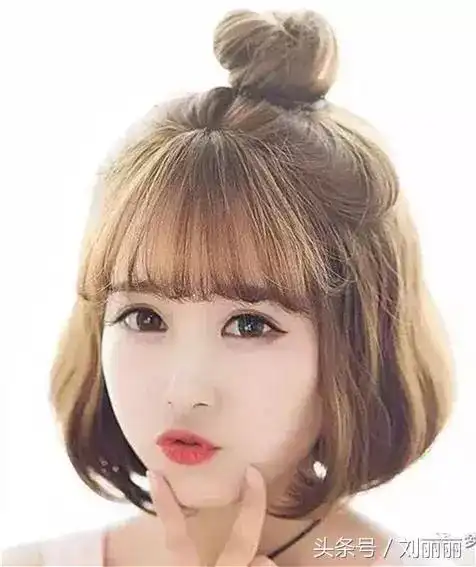 2018流行丸子扎清凉又时尚,特别适合这个季节  2018流行丸子扎清凉又时尚,特别适合这个季节