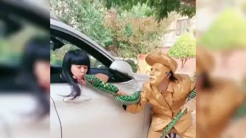 最佳损友整蛊恶搞系列,一个比一个坏,套路太深了  最佳损友整蛊恶搞系列,一个比一个坏,套路太深了