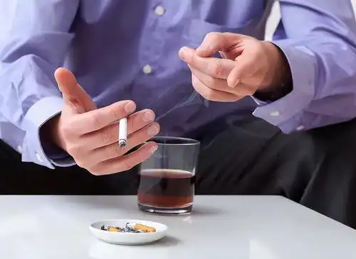  62岁男子坚持不吃晚饭,血脂血管大变样,1年后身体状况让人惊讶