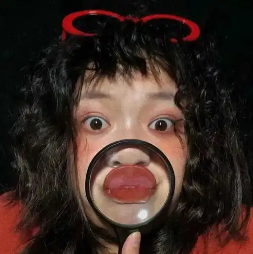  比较憨的头像