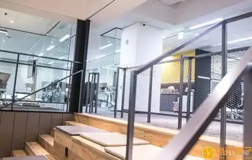  探访绝地求生开发公司有吃有喝能按摩能睡觉下集