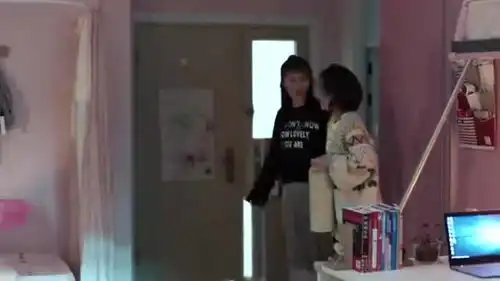 暗恋橘生淮南熄灯后的女生宿舍生活,太有趣了