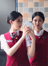  搞笑gif段子大哥,你这是什么操作啊,嫂子不是等着鱼做饭吗