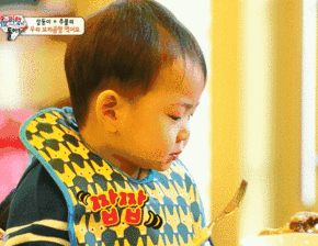 3岁传火炬,住200平豪宅,爸爸是最佳演员,妈妈是潘基文校友这个童星有点牛搜狐  3岁传火炬,住200平豪宅,爸爸是最佳演员,妈妈是潘基文校友这个童星有点牛搜狐