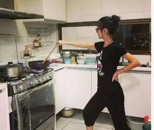 做饭的图片搞笑的老婆