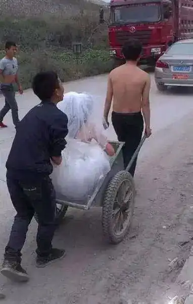  台风来袭,才知道谁在裸飞