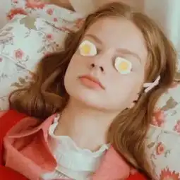  不要对自己太苛刻你也只是一个刚满月二十多年的宝宝而已