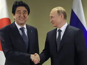  凭4个岛普京18年玩弄日本8位首相刚说一句话,把安倍搞郁闷