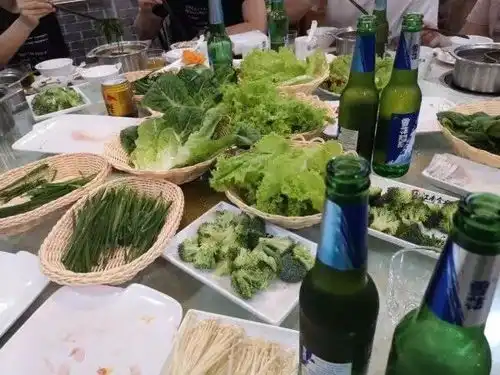  搞笑图片我们请兄弟吃个饭