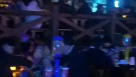  你大学生活最有趣的事是什么记录大三暑假在香格里拉酒吧工作的平常夜晚