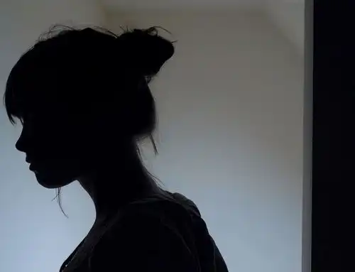  屯点美女
