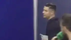 恶搞我发现黑人抬棺bgm和利物浦40巴萨集锦很般配.....  恶搞我发现黑人抬棺bgm和利物浦40巴萨集锦很般配.....