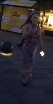  三里屯男子尴尬表白遭拒喇叭传出收废品叫卖声组图