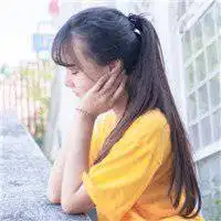 搞笑美女图片带字幽默头