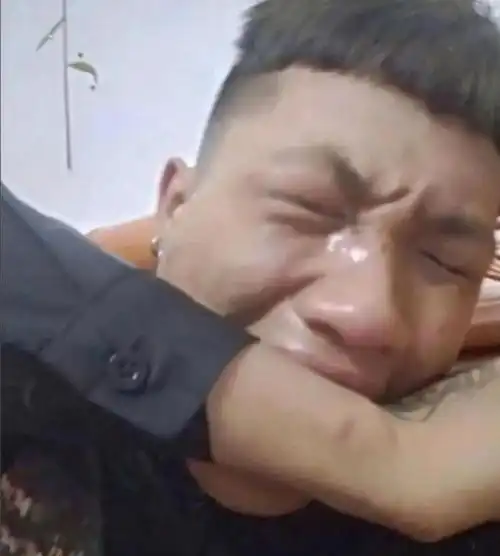  你有见过,那些看着搞笑,又伤感的图片吗