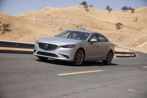  cx30都上压燃了,一汽马自达还在炒冷饭