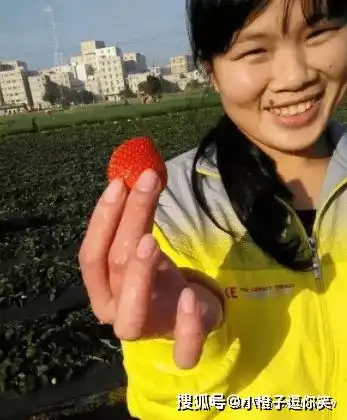  爆笑图片大爷你用的是什么牌的洗头膏啊,我闻着还挺香