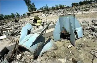 战后伊拉克任何东西都能变成废品换钱  战后伊拉克任何东西都能变成废品换钱