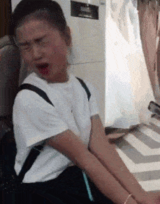  搞笑gif趣图看来我不得不拿出我的粉红豹了