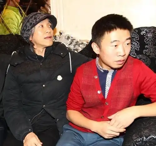  因长太丑被主办方拒绝上台,杨迪的成名之路谢娜功不可没