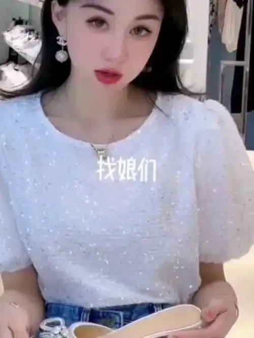  对口型搞笑美女卖萌搞笑表演清纯妹子幽默笑话