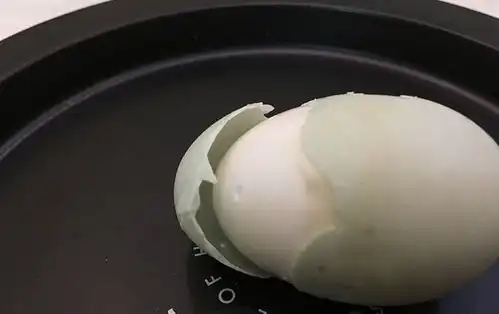  咸鸭蛋太咸了怎么吃