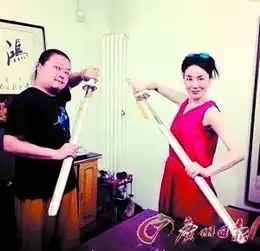  王菲搞怪私房照曝光与舞台形象反差大图