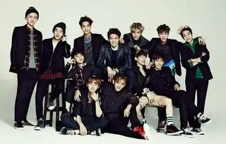  求高清exo12人合照