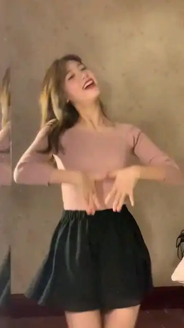  动态壁纸美女