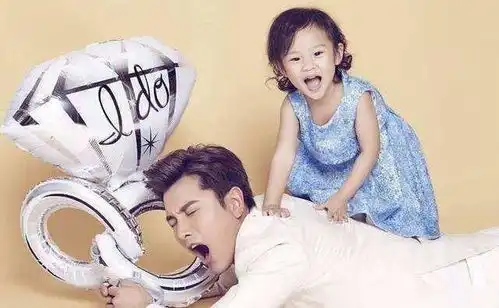 贾乃亮新剧不停姐姐贾珊竟然是大美人,非常成熟优雅  贾乃亮新剧不停姐姐贾珊竟然是大美人,非常成熟优雅