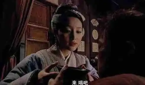  女子怒删医生男友论文,引千万知友围观,网友评论亮了