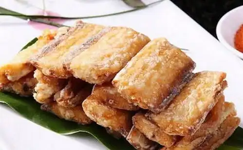  带鱼怎样做才会又香又脆只需搞懂这两点,小孩吃的舔盘子