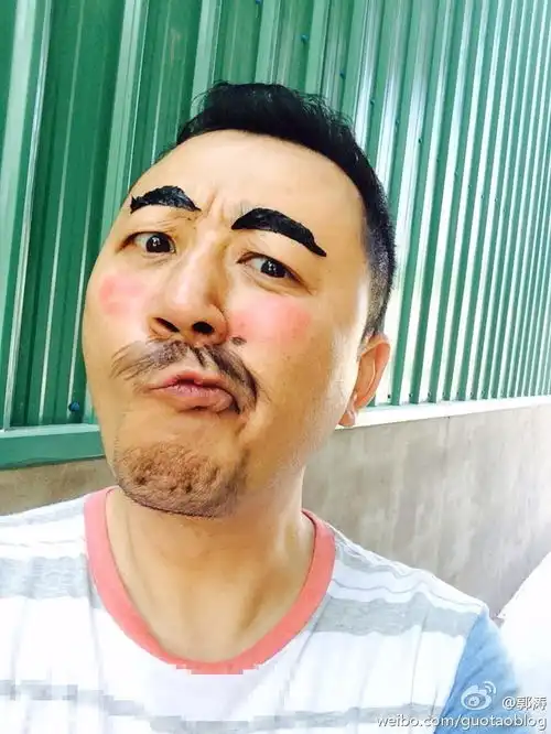  黄晓明李冰冰任泉pk扮鬼脸明星搞怪犯二起底