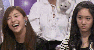 搞笑gif趣图姑娘,你还是别跳了,赶紧回家吃药吧  搞笑gif趣图姑娘,你还是别跳了,赶紧回家吃药吧