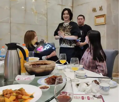  张大仙特殊时期搞仙友聚餐得知真相后,造谣者亲自发帖道歉