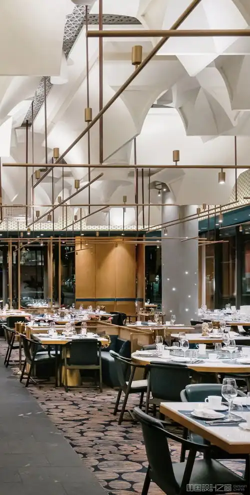  北京全聚德烤鸭店,打造以中国传统文化为主题的餐厅内部